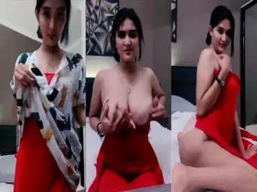 Violine Mango Rekaman Amatir Mendesah Sangat Nikmat